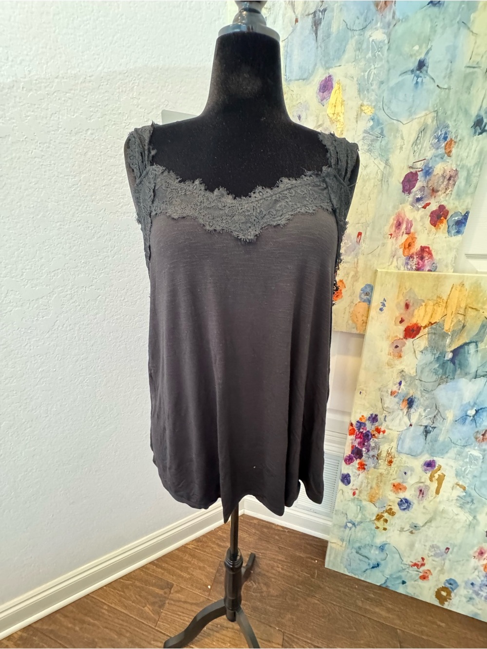 New Torrid Sz 1 Black Lace Trim Tank